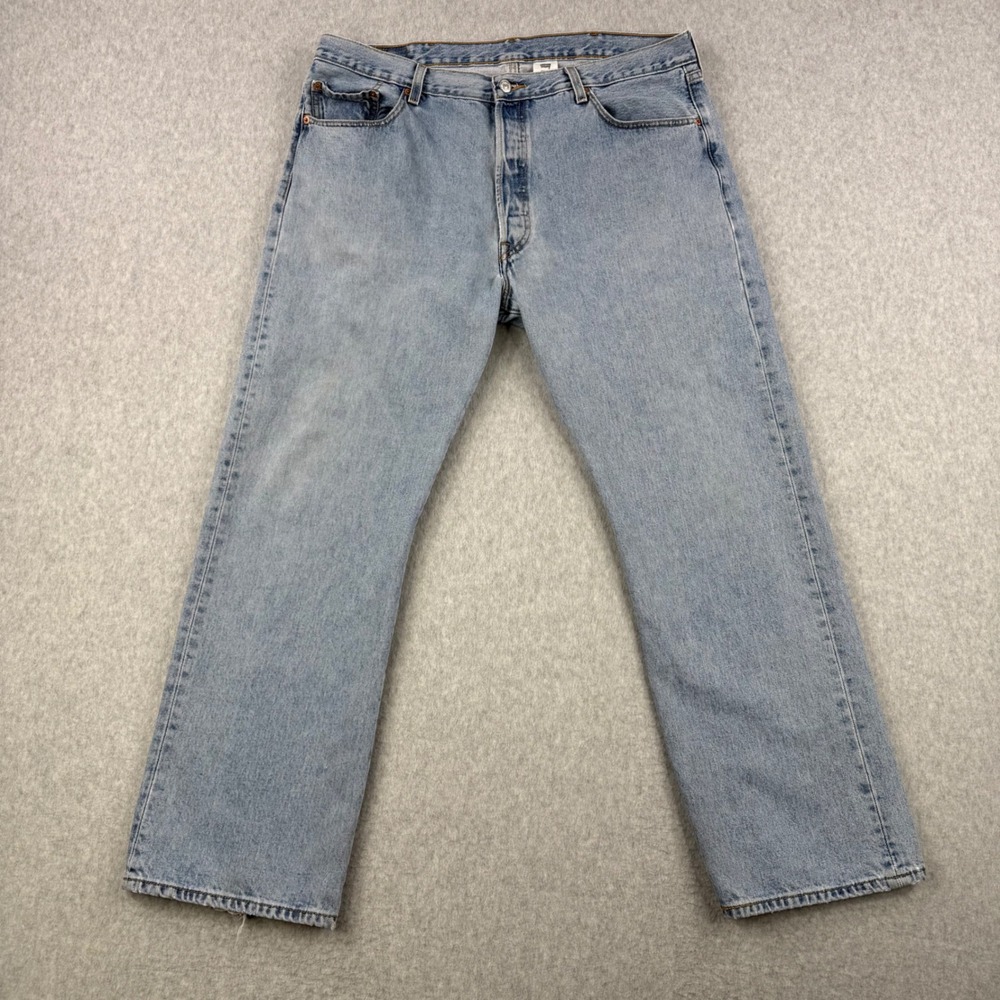 Vintage Levis Jeans Mens Fits 40x30 Blue 501 Straight Leg Y2K Button Fly Denim